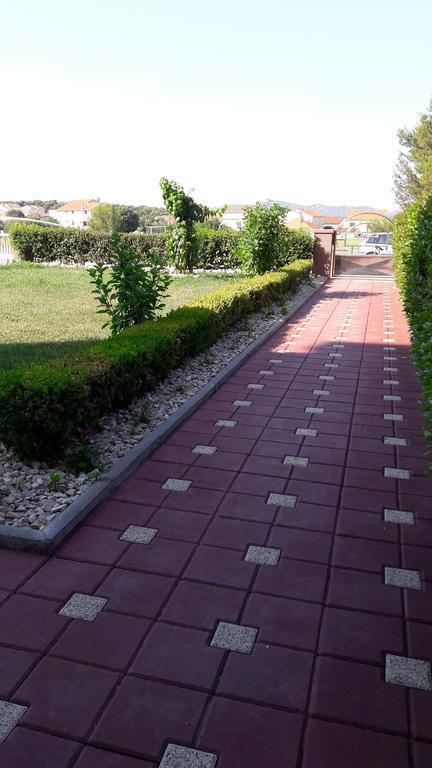 Apartment Adrian Biograd Na Moru Exterior photo